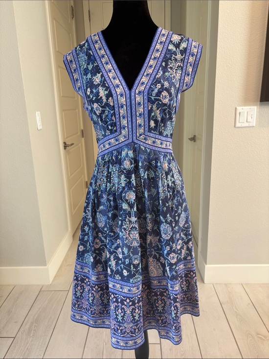 Rebecca Taylor Dresses & Skirts - Rebecca Taylor Blue Boho Floral Silk V-Neck Fit & Flare Dress Size 0